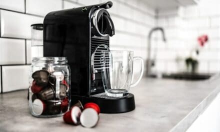 How to Clean the Inside of a Coffee Maker – Many Solutions