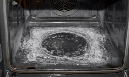Is Oven Cleaner an Acid, Base, or Neutral?