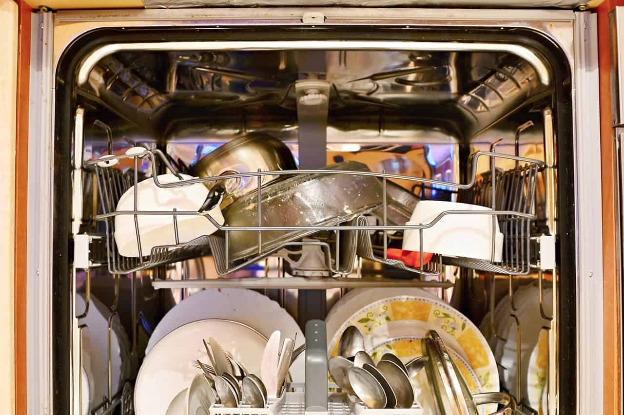 Tips For Getting The Odor Out Of A Dishwasher 
