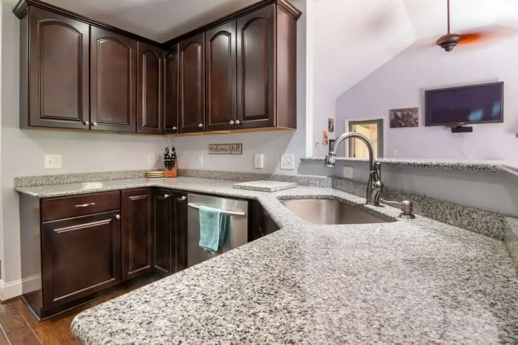 What is Good for Cleaning Granite Countertops?