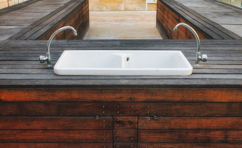 Why you should install and outdoor sink